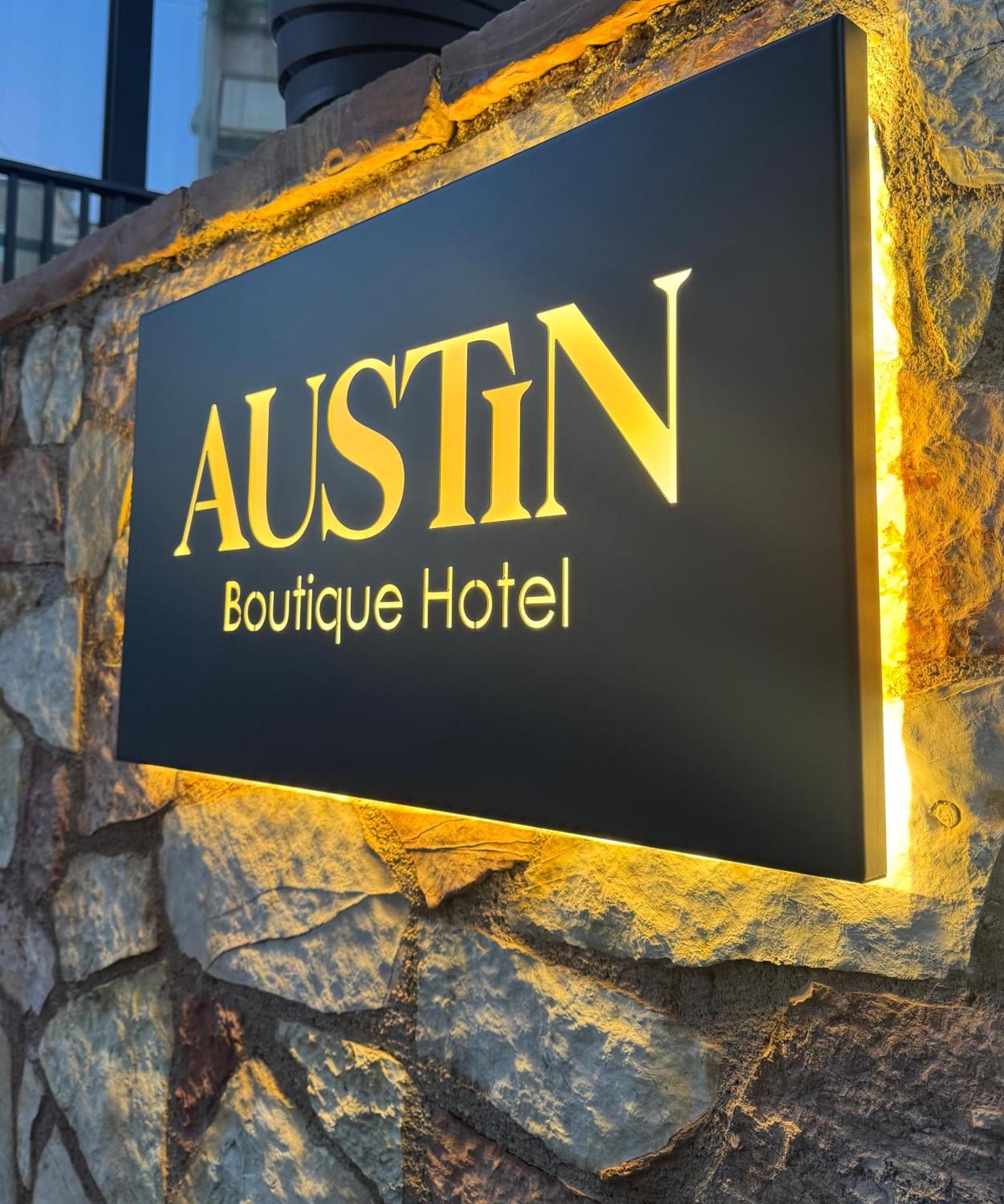 Austin Boutique Hotel Sarandë Exterior foto